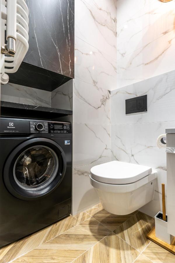 ורשה Mennica Residence - Golden Apartments - City Center מראה חיצוני תמונה