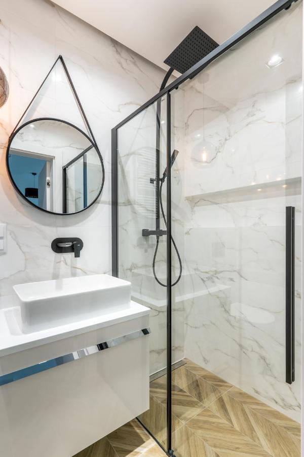 ורשה Mennica Residence - Golden Apartments - City Center מראה חיצוני תמונה